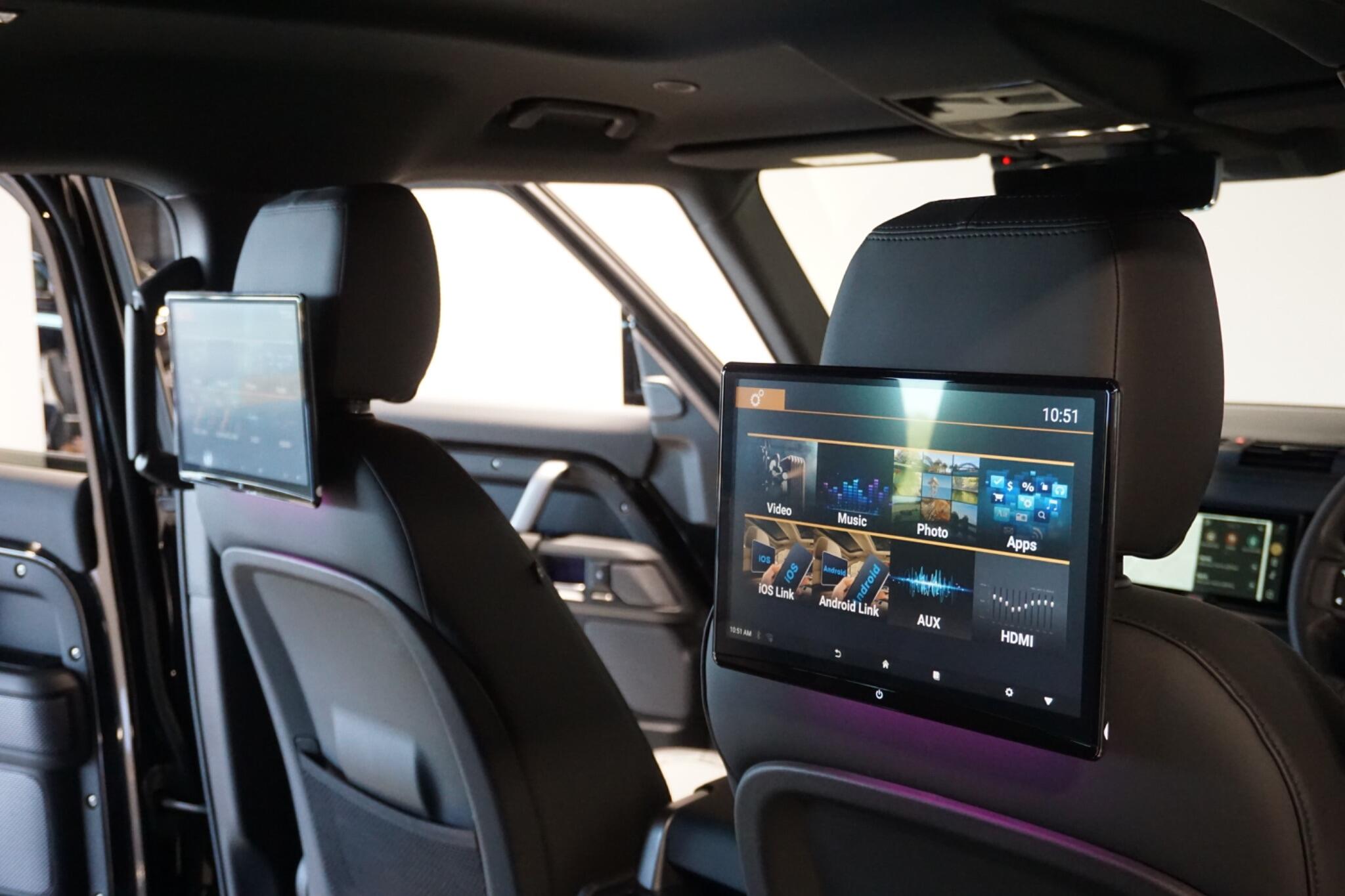 Land Rover Defender 110 2.0 P400e 15.4kWh X-Dynamic S SUV 5dr Petrol Plug-in Hybrid Auto 4WD Euro 6 (s/s) (404 ps)